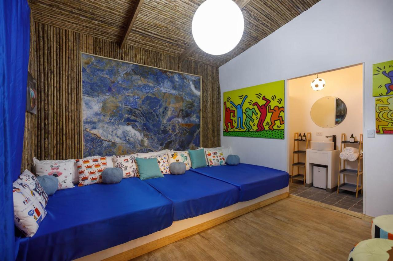 Gigi Brown Villa Paparazzi Beachfront Puerto Viejo de Talamanca ภายนอก รูปภาพ