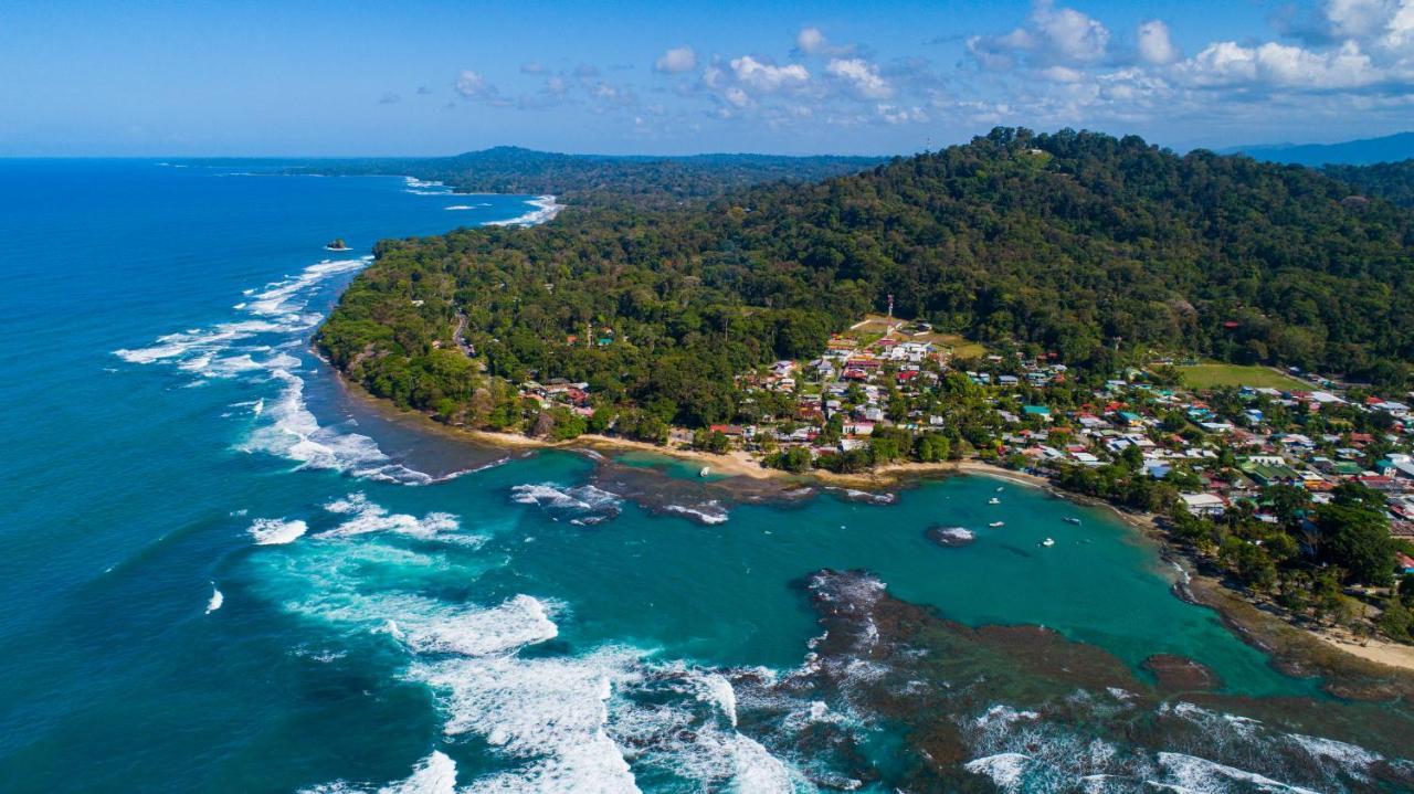 Gigi Brown Villa Paparazzi Beachfront Puerto Viejo de Talamanca ภายนอก รูปภาพ